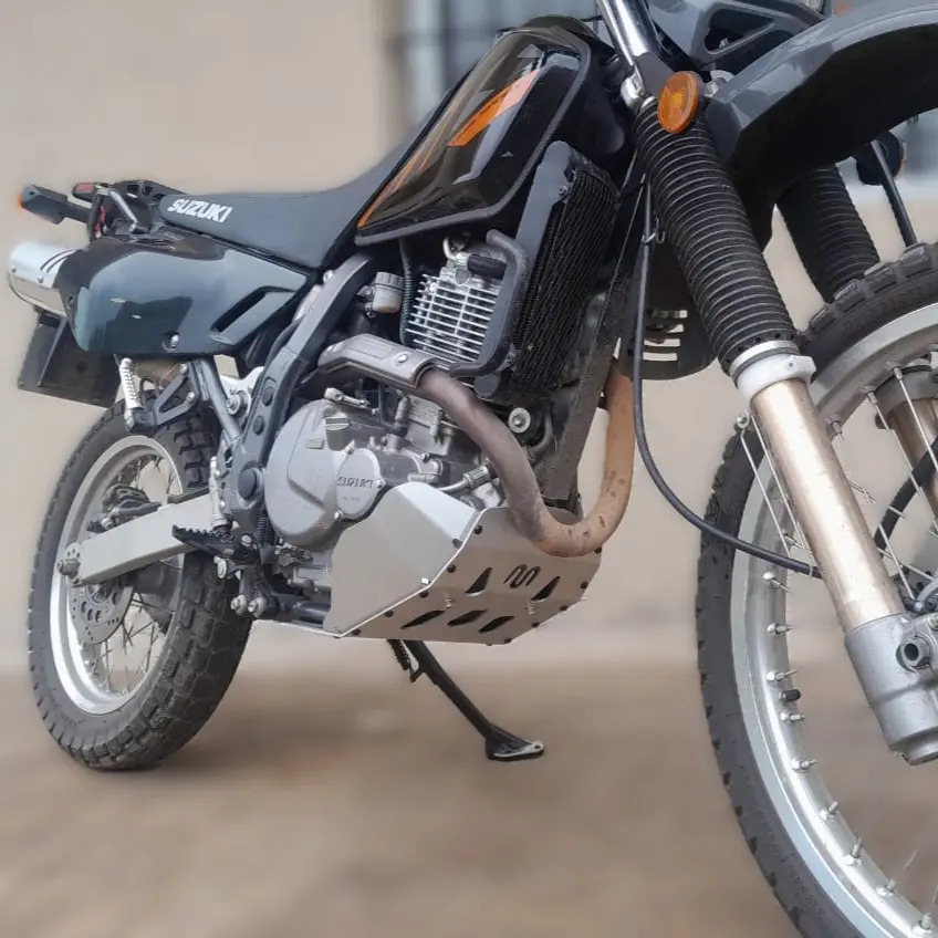 Cubre Carter Aluminio Suzuki Dr 650 Moweel Negro